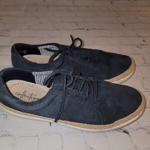 Clarks Blue Suede Tennis Shoes Size 6